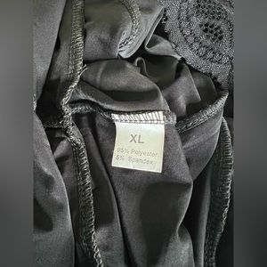 Women’s extra large spandex lace dress